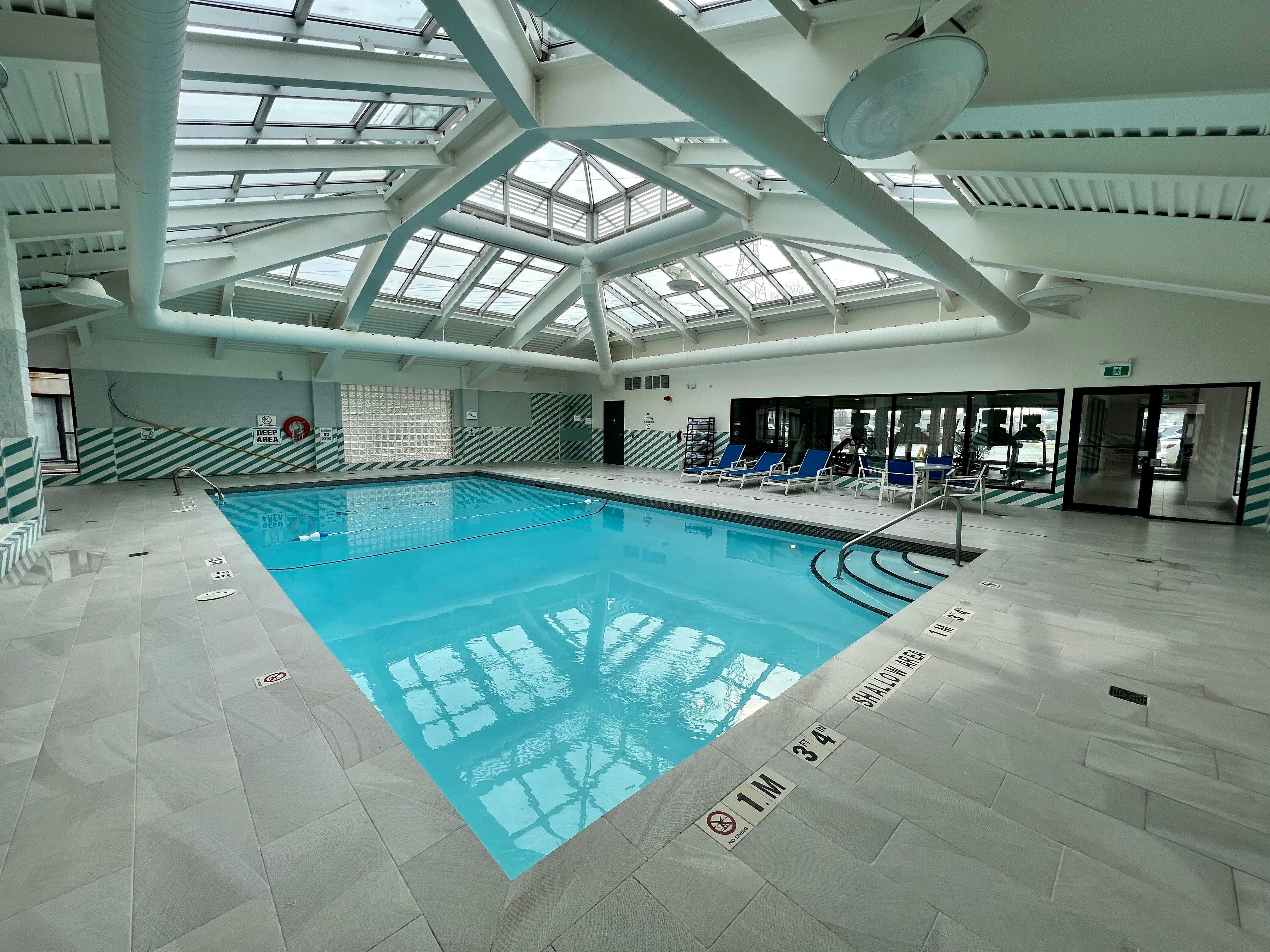 Holiday Inn Toronto Airport East By Ihg Exterior photo