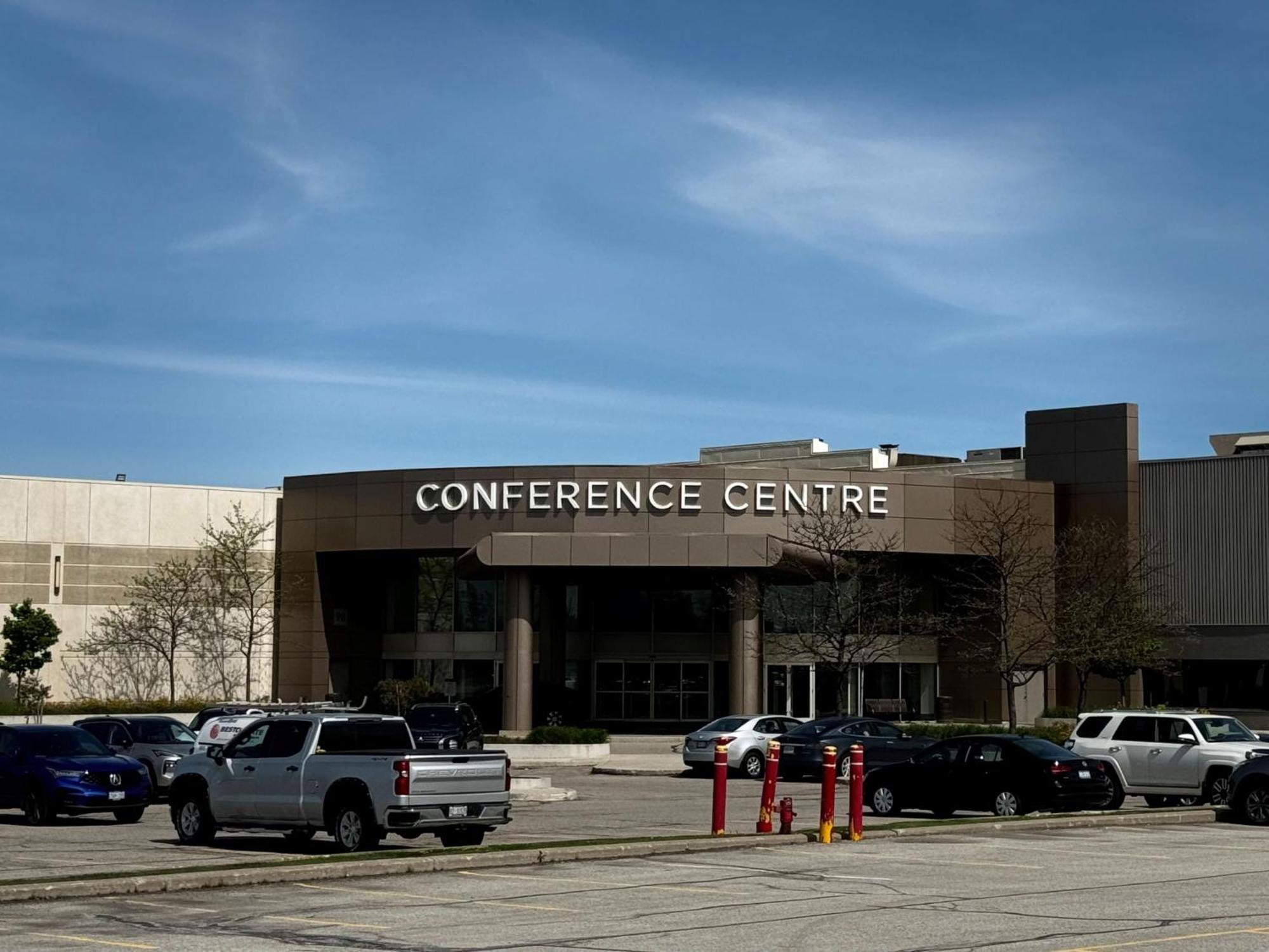 Holiday Inn Toronto Airport East By Ihg Exterior photo