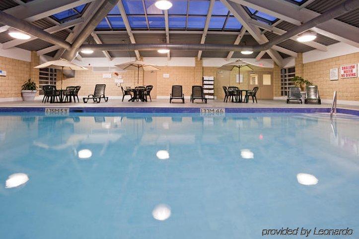 Holiday Inn Toronto Airport East By Ihg Facilities photo