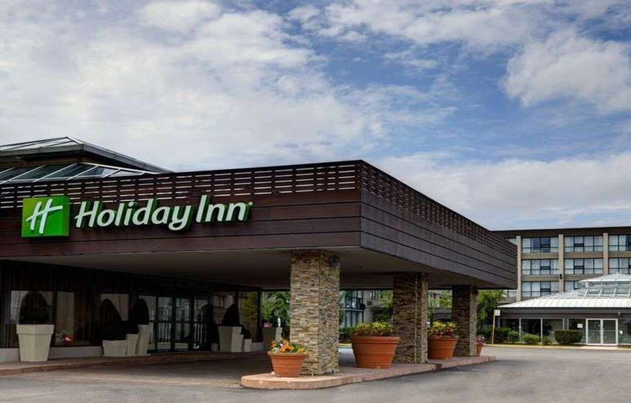 Holiday Inn Toronto Airport East By Ihg Exterior photo